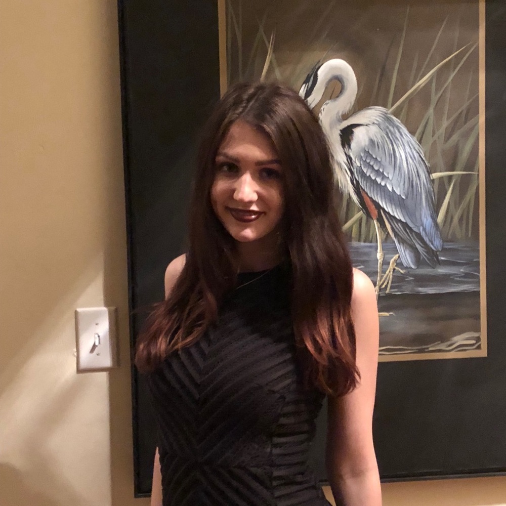 Meet your Posher, Emma